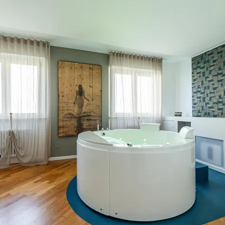 Bed&dreams Con Jacuzzi *