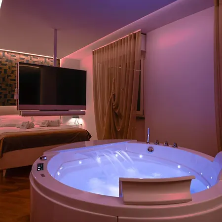 Bed&dreams Con Jacuzzi Bergamo